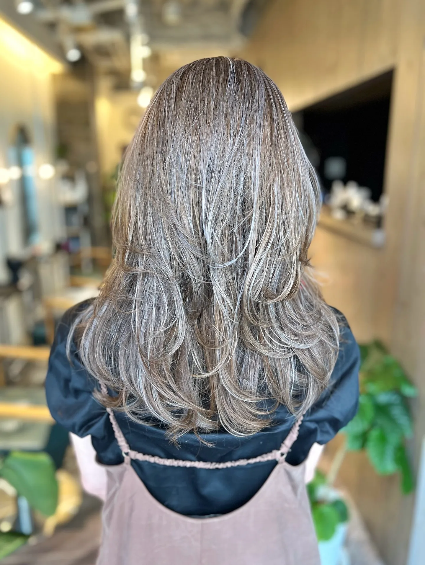 三宮・元町エリアで白髪ぼかしや美髪縮毛矯正をするならSoel...